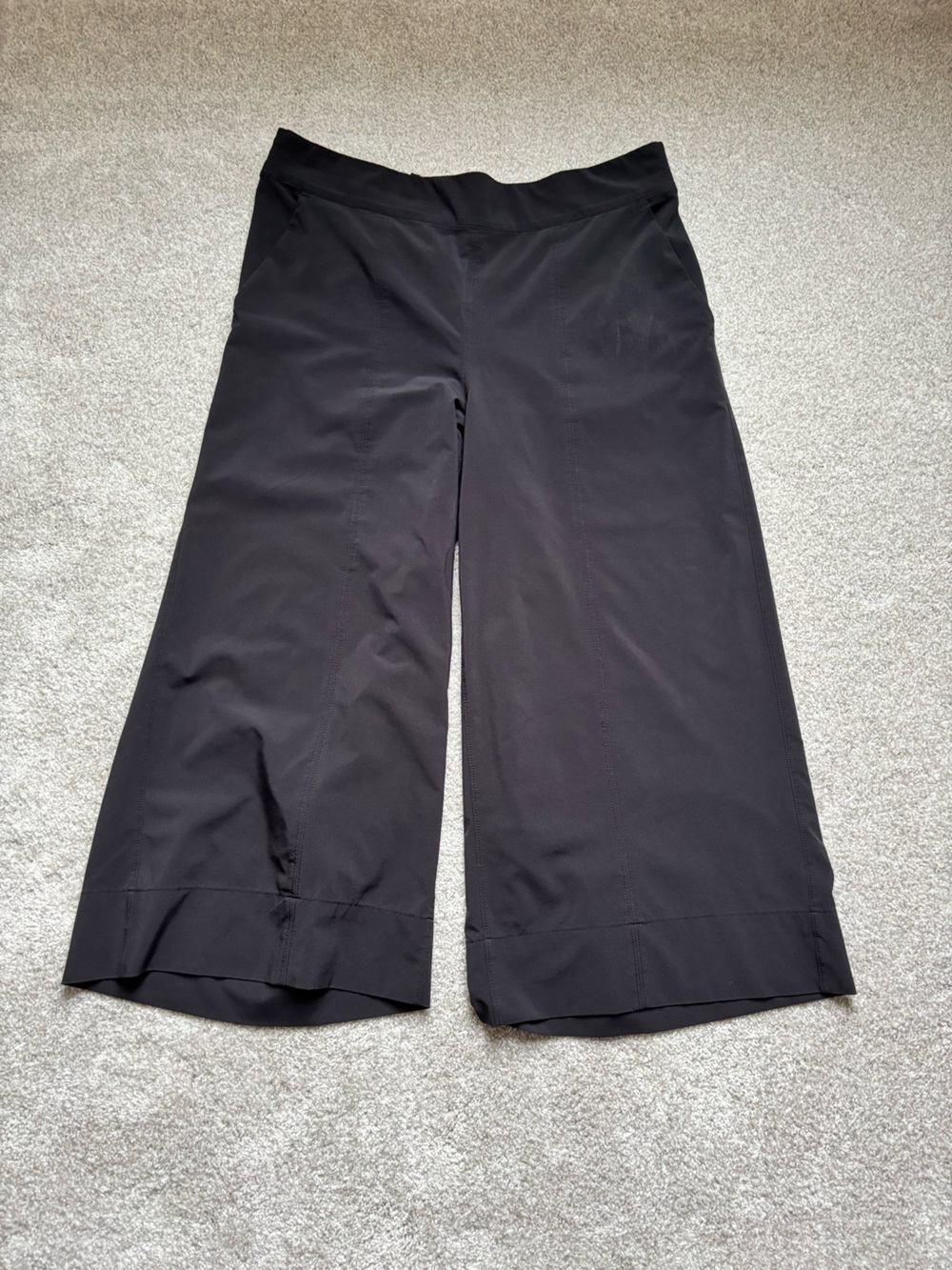 Athleta Women's Black Cropped Wide-Leg Performance Pants